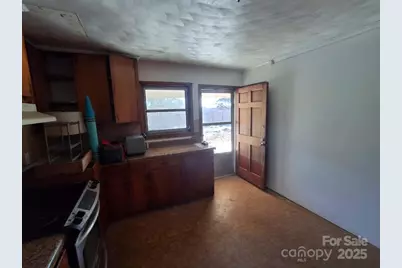 8092 Riverview Road, Norwood, NC 28128 - Photo 13