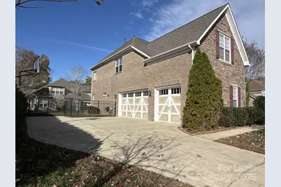 11502 Wheat Ridge Road, Charlotte, NC 28277 - Photo 3