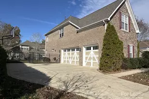 11502 Wheat Ridge Rd, Charlotte, NC 28277 - Photo 3