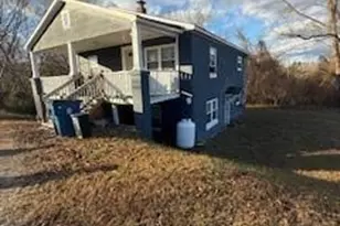 620 Linville St, Morganton, NC 28655 - Photo 3