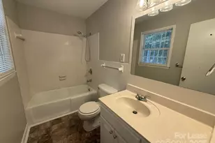 301 Montgomery Dr, Statesville, NC 28625 - Photo 5