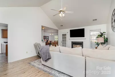 7520 Shadowstone Drive, Charlotte, NC 28270 - Photo 5