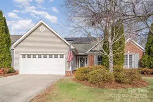 7520 Shadowstone Dr, Charlotte, NC 28270 - Photo 1