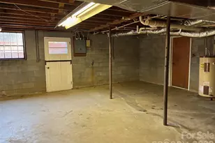 150 Old Georgia Rd, Statesville, NC 28625 - Photo 29