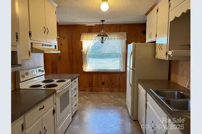 150 Old Georgia Road, Statesville, NC 28625 - Photo 11