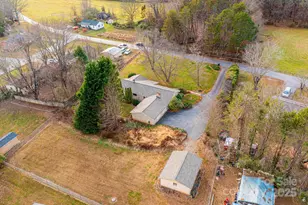 325 Sheldon St, Hudson, NC 28638 - Photo 23