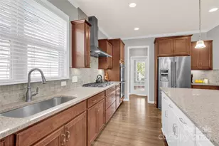 637 Birchway Dr, Fort Mill, SC 29715 - Photo 9