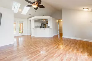 2418 Kirkholm Dr, Matthews, NC 28105 - Photo 7