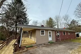 365 Ollis Rd, Spruce Pine, NC 28777 - Photo 3