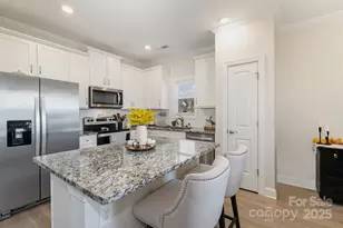 101 S Sina St, Troutman, NC 28166 - Photo 11