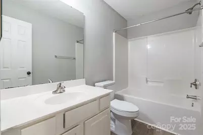 6856 Cypress Tree Lane, Charlotte, NC 28215 - Photo 13