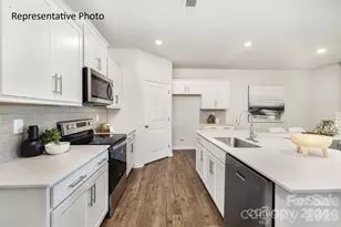 7570 Bainbridge Rd, Sherrills Ford, NC 28673 - Photo 5