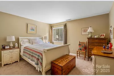 16 Lakemoor Lane, Hendersonville, NC 28739 - Photo 17