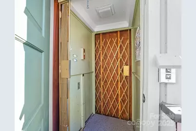 16 Lakemoor Lane, Hendersonville, NC 28739 - Photo 29