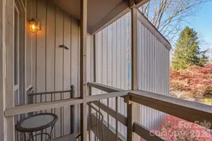 16 Lakemoor Ln, Hendersonville, NC 28739 - Photo 25