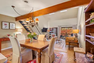 16 Lakemoor Ln, Hendersonville, NC 28739 - Photo 5
