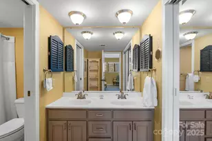 16 Lakemoor Ln, Hendersonville, NC 28739 - Photo 15