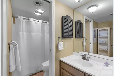 16 Lakemoor Lane, Hendersonville, NC 28739 - Photo 19