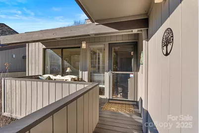 16 Lakemoor Lane, Hendersonville, NC 28739 - Photo 27