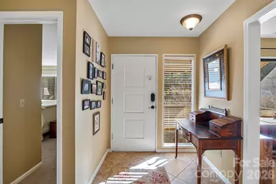 16 Lakemoor Lane, Hendersonville, NC 28739 - Photo 3