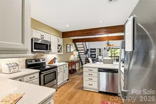 16 Lakemoor Ln, Hendersonville, NC 28739 - Photo 13