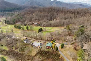 790 Country Club Dr, Canton, NC 28716 - Photo 37