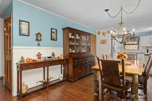 790 Country Club Dr, Canton, NC 28716 - Photo 9