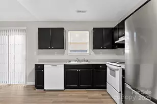 615 Basil Ct, Spartanburg, SC 29301 - Photo 15