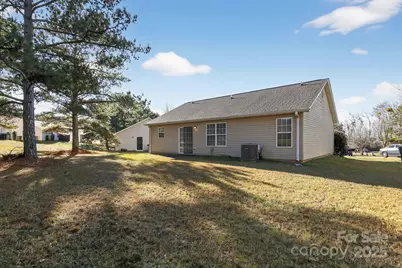 615 Basil Court, Spartanburg, SC 29301 - Photo 7