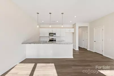 2324 Endeavor Run, Charlotte, NC 28269 - Photo 5