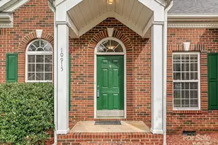 10915 Sycamore Club Dr, Mint Hill, NC 28227 - Photo 3