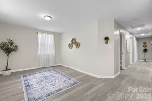 4647 16th St Dr NE, Hickory, NC 28601 - Photo 5