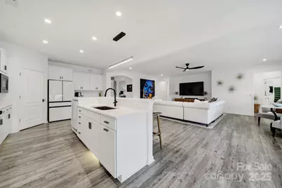 3135 Bartlett Street, Fort Mill, SC 29715 - Photo 7