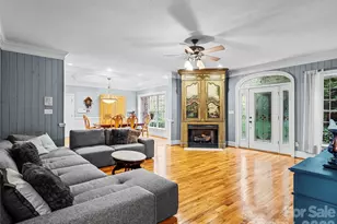 2983 Rockwood Dr, Lenoir, NC 28645 - Photo 9