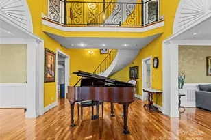 2983 Rockwood Dr, Lenoir, NC 28645 - Photo 7