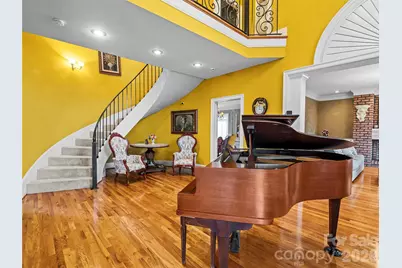 2983 Rockwood Drive, Lenoir, NC 28645 - Photo 9