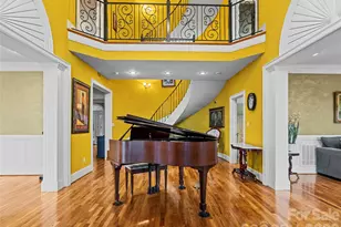 2983 Rockwood Dr, Lenoir, NC 28645 - Photo 5