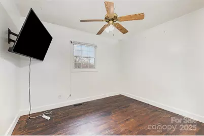 281 Sutton Road S, Fort Mill, SC 29708 - Photo 11