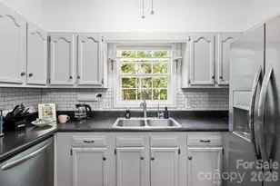 28 Grove Garden Ave, Candler, NC 28715 - Photo 23