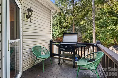 28 Grove Garden Avenue, Candler, NC 28715 - Photo 9