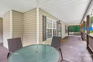 28 Grove Garden Ave, Candler, NC 28715 - Photo 11