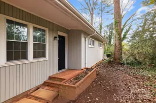 102 Maxine St, Spartanburg, SC 29302 - Photo 7