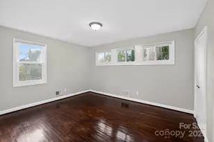 102 Maxine St, Spartanburg, SC 29302 - Photo 31