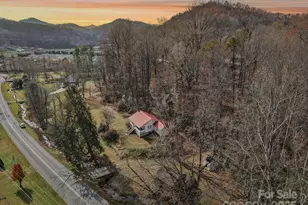 301 Parris Branch Rd, Sylva, NC 28779 - Photo 5
