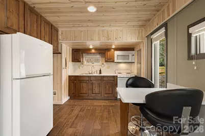 197, 199, 201 Roland Hill Road, Burnsville, NC 28714 - Photo 13