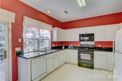 5523 Bentgrass Run Drive, Charlotte, NC 28269 - Photo 11