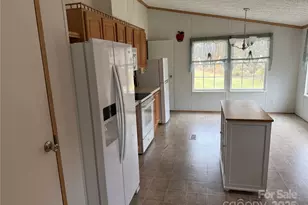 1042 Brookside Camp Rd, Hendersonville, NC 28792 - Photo 13