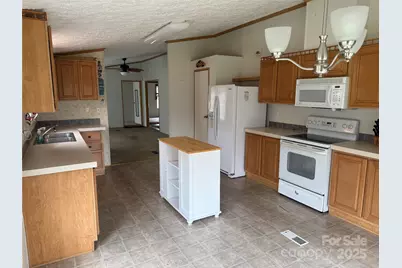 1042 Brookside Camp Road, Hendersonville, NC 28792 - Photo 17