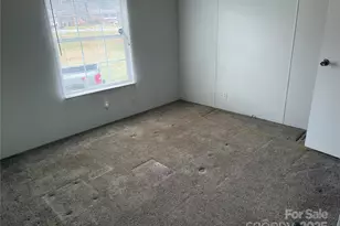 1042 Brookside Camp Rd, Hendersonville, NC 28792 - Photo 23