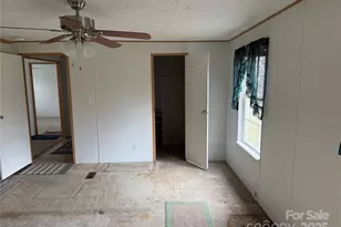 1042 Brookside Camp Rd, Hendersonville, NC 28792 - Photo 29